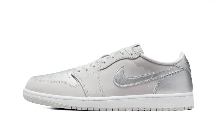 Air Jordan 1 Low OG Metallic Silver