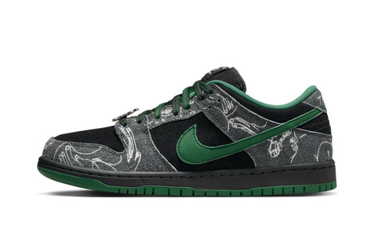 Nike SB Dunk Low There Skateboard