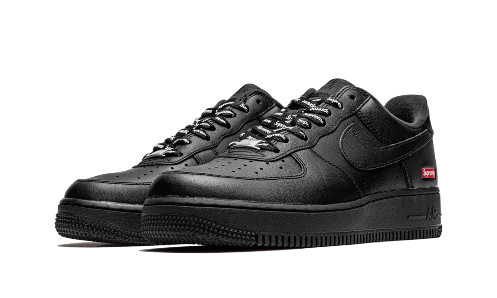 Nike Air Force 1 Low "Supreme Black"