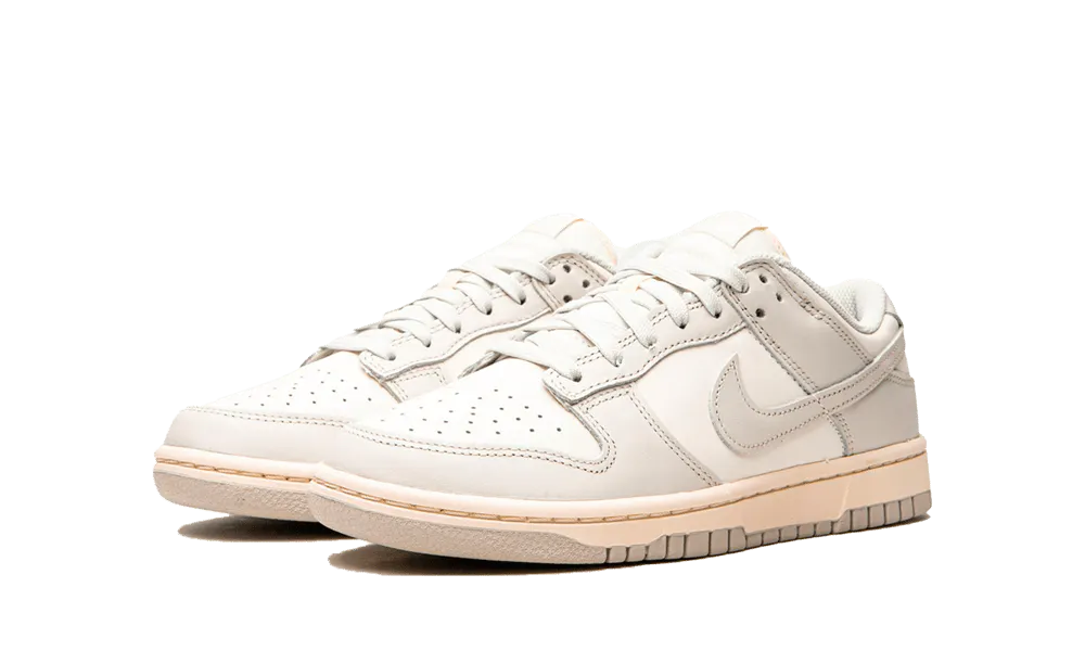 Dunk Low Sail Light Bone