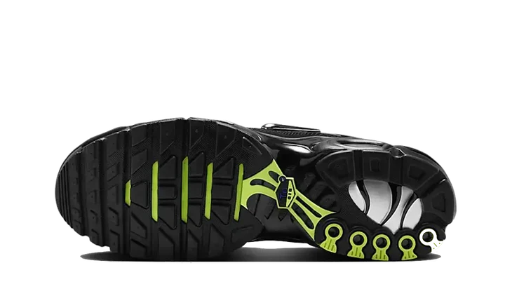 Air Max TN Plus Black Volt Silver