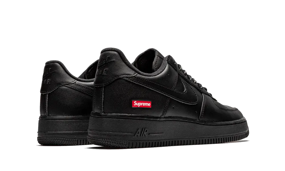 Nike Air Force 1 Low "Supreme Black"