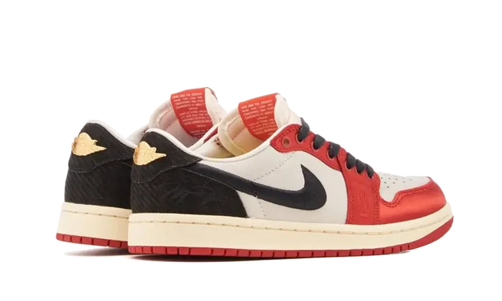 Air Jordan 1 Retro Low OG Trophy Room