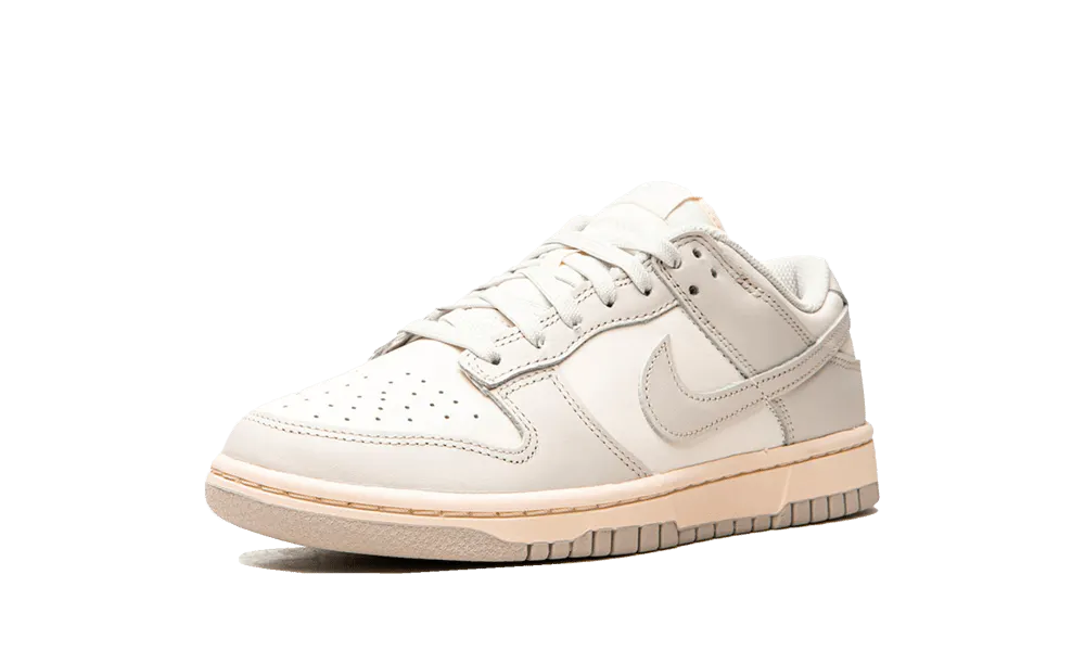 Dunk Low Sail Light Bone