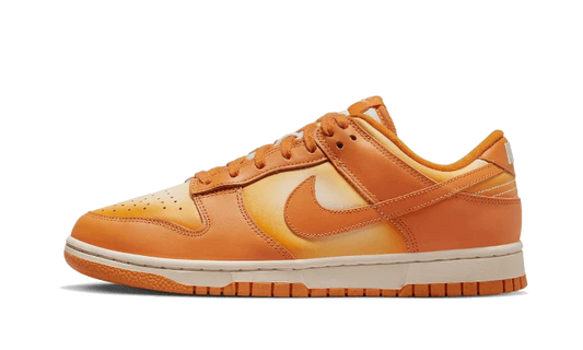 Dunk Low Magma Orange